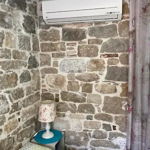 N&m - Diocletians Palace Guest house